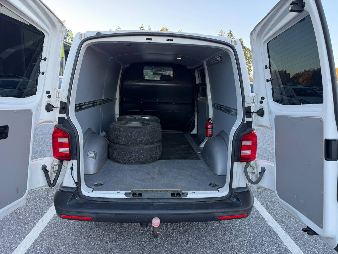 Volkswagen Transporter 2018, photo 7/8