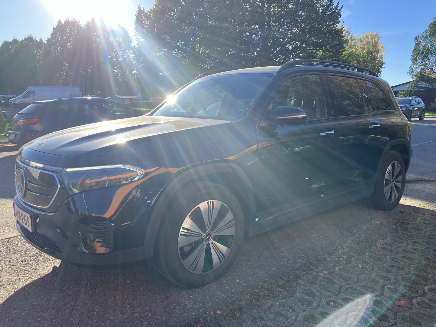 Mercedes-Benz EQB 2024, photo 3/10