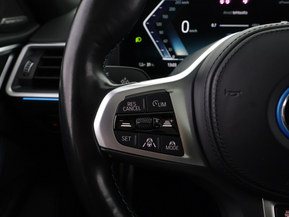 BMW i4 M50