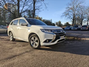 Mitsubishi Outlander PHEV