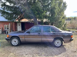 Mercedes-Benz 190