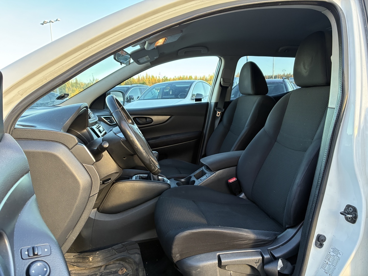 Nissan Qashqai dCi 110 Visia 2WD 6M/T E6 2016, photo 5/5