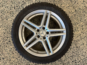 Mercedes-Benz E