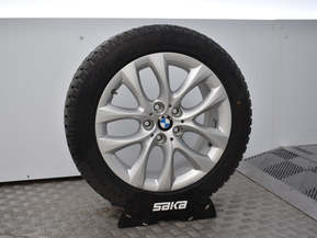 BMW 225