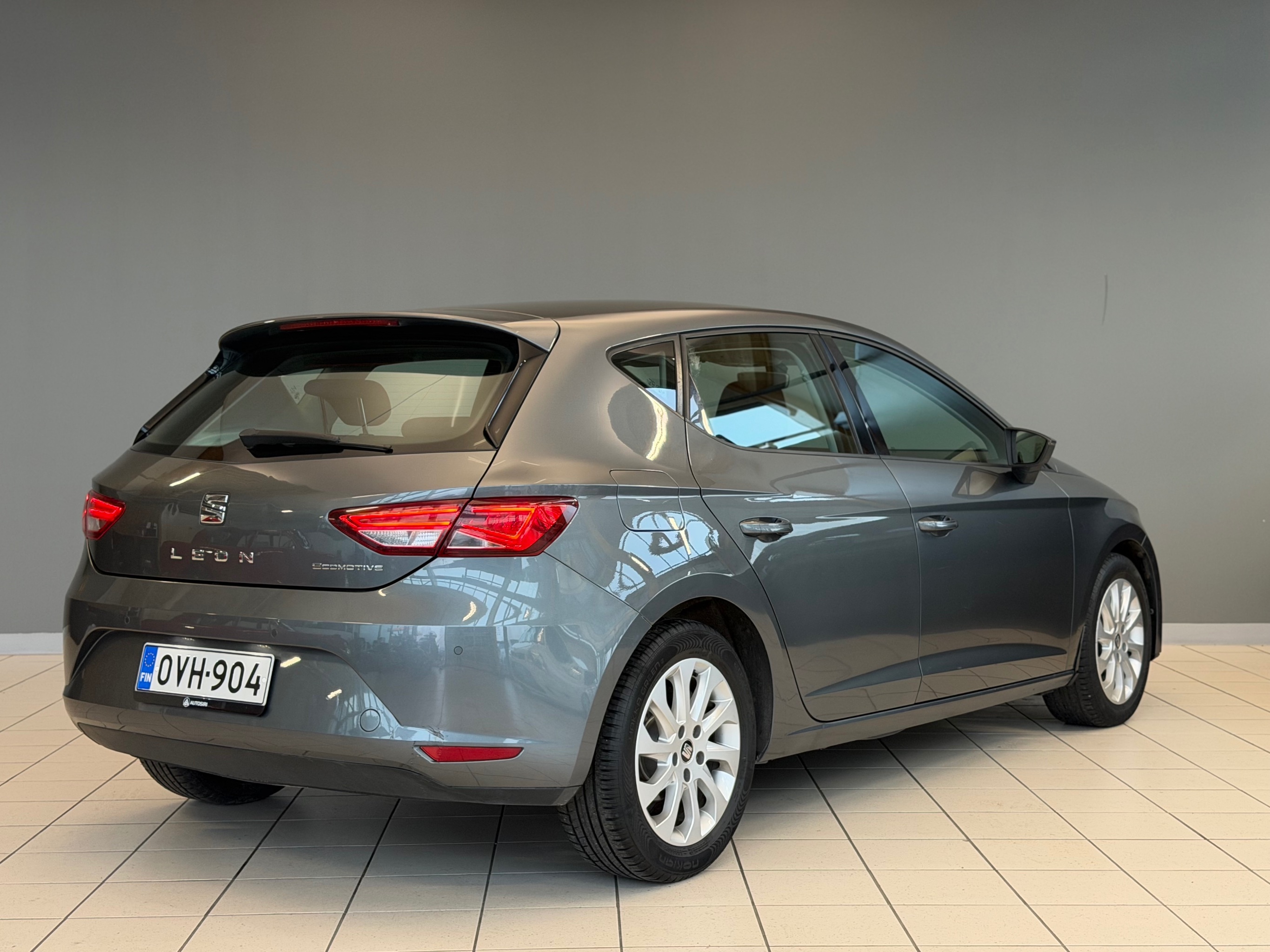 Seat Leon 1,0 TSI 115 Ecomotive Style 2016, photo 7/10