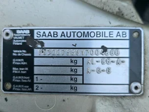 Saab 900