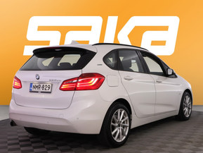 BMW 225