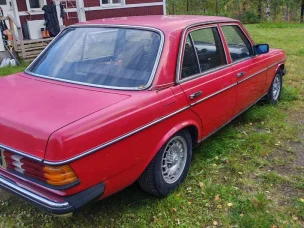 Mercedes-Benz 123
