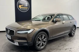 Volvo V90 Cross Country