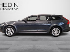 Volvo V90 Cross Country
