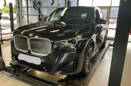 BMW iX1