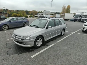 Peugeot 306