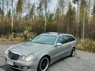 Mercedes-Benz 280