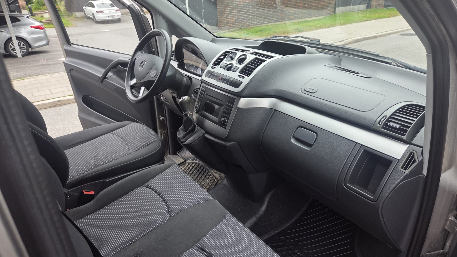 Mercedes-Benz Vito 2012, bild 6/10