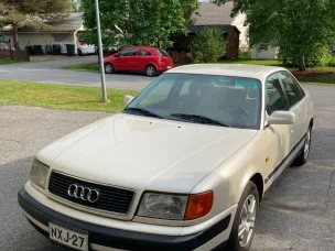 Audi 100