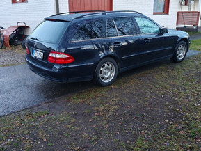 Mercedes-Benz E 220