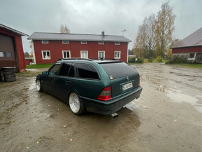 Mercedes-Benz 250
