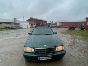 Mercedes-Benz 250