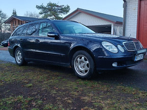 Mercedes-Benz E 220