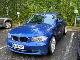 BMW 123