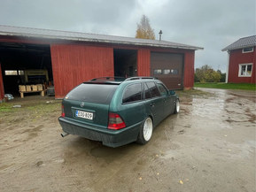 Mercedes-Benz 250