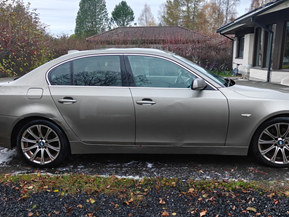 BMW 525