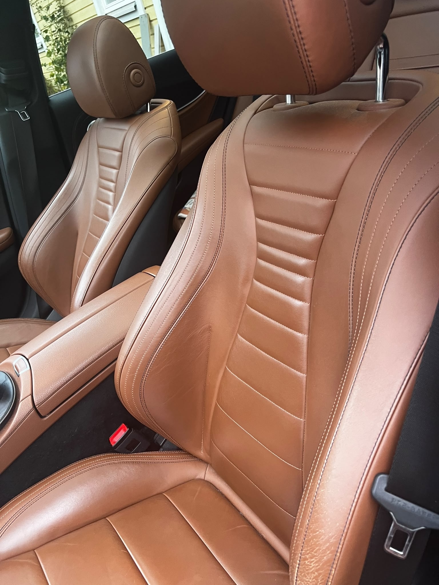 Mercedes-Benz E 2019, bild 6/7