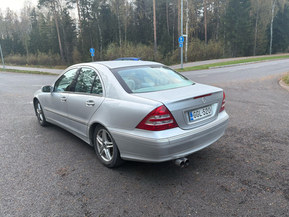 Mercedes-Benz C 180