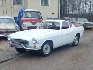 Volvo P1800