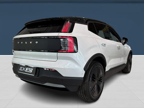 Volvo EX30 Cross Country