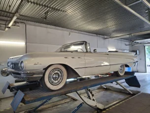 Buick Le Sabre