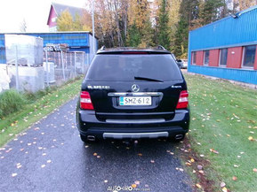 Mercedes-Benz ML