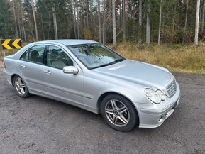 Mercedes-Benz C 180