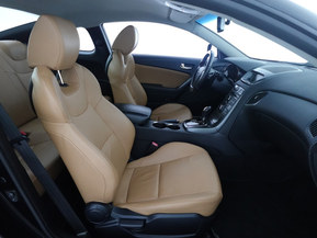 Hyundai Genesis Coupe