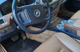 BMW 735