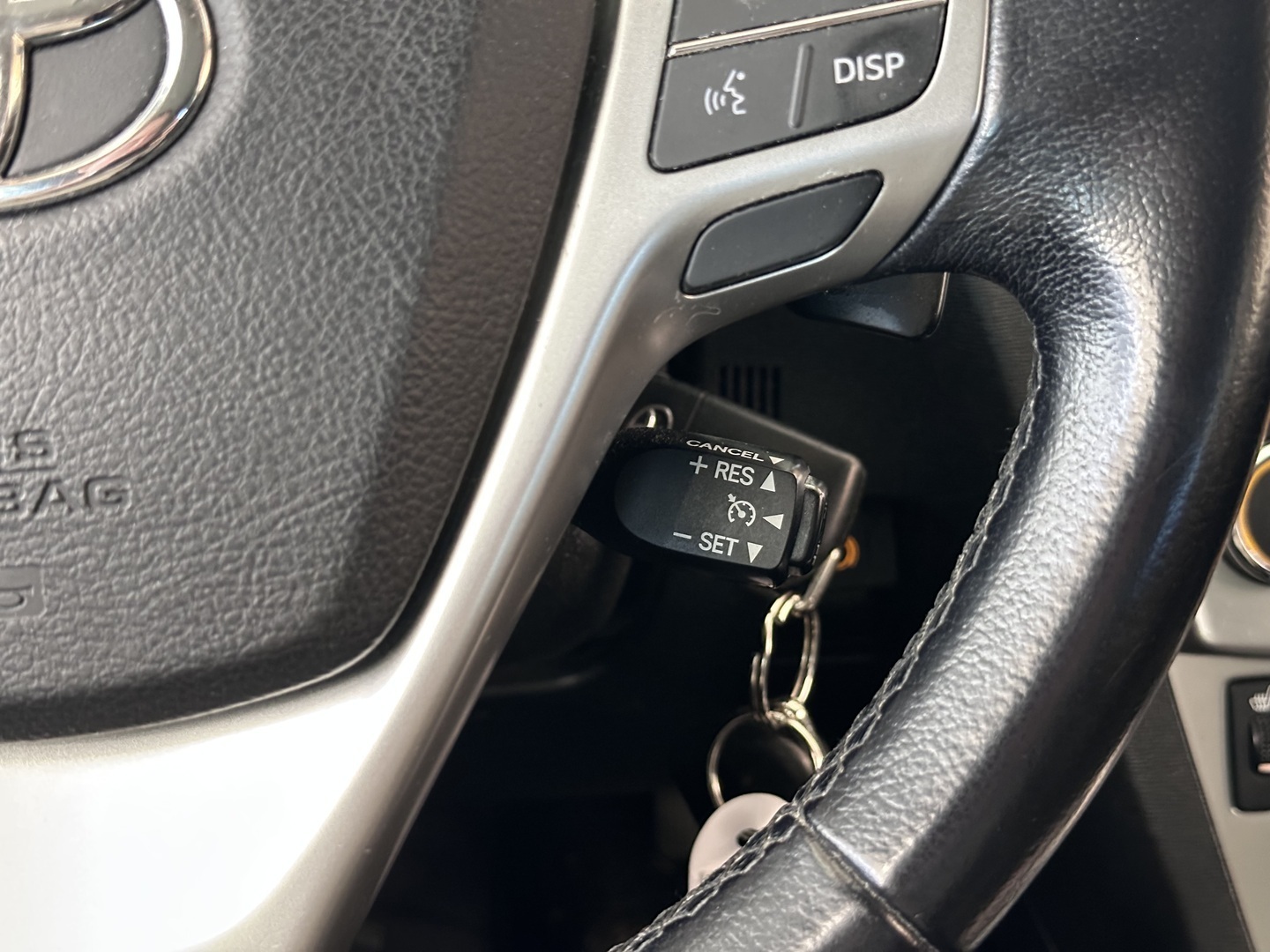 Toyota Avensis 2012, kuva 6/10