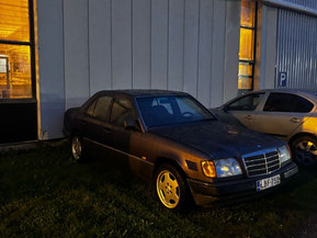 Mercedes-Benz 250