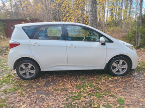 Toyota Verso-S