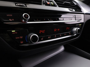 BMW 518