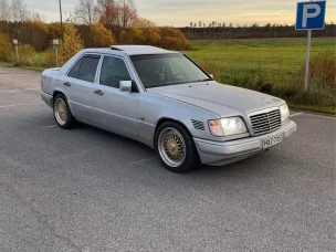 Mercedes-Benz 250