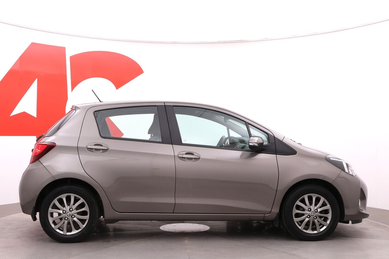 Toyota Yaris 1,33 Dual VVT-i Active 5ov 2016, kuva 6/33