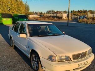 Volvo S70