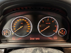 BMW 730