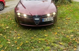Alfa Romeo 159