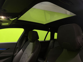 BMW i5 M60