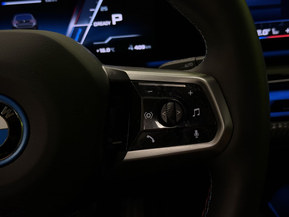 BMW i5 M60