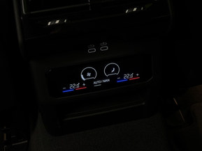 BMW i5 M60