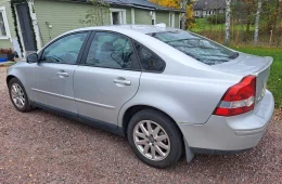 Volvo S40