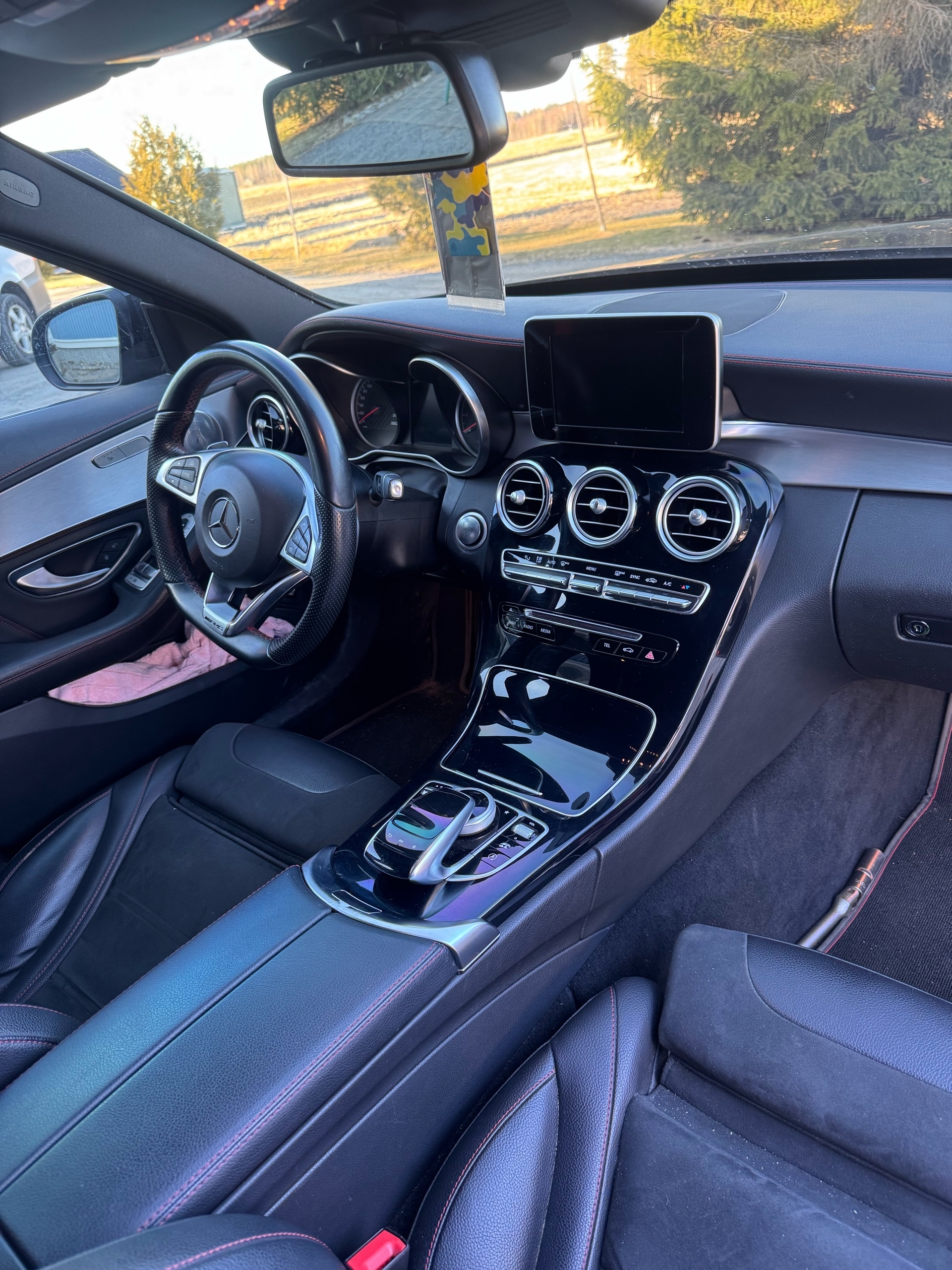 Mercedes-Benz C 43 AMG 2017, photo 4/11