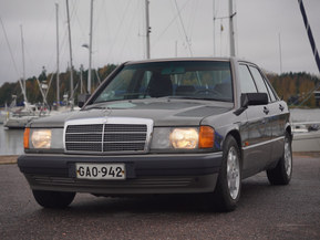 Mercedes-Benz 190